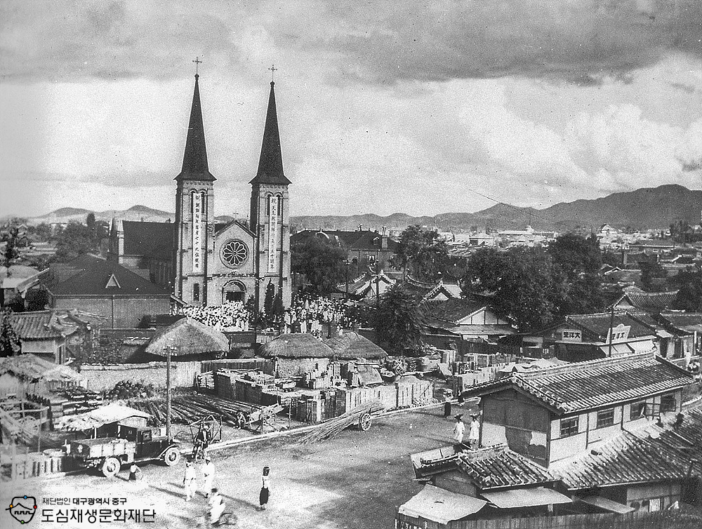 1935년 계산성당 주변 풍경.jpg