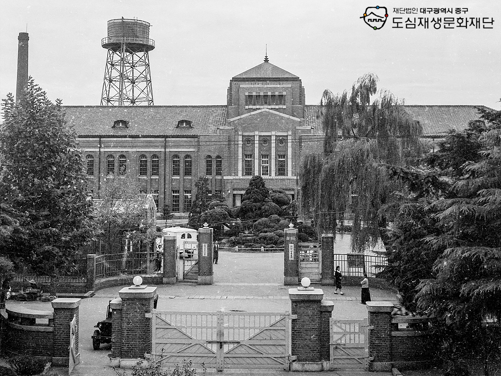 600000 삼덕동 경북대병원 본관.jpg