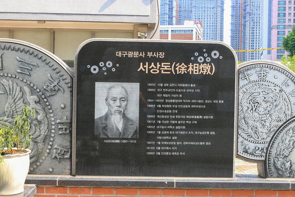 KJT-A070.jpg