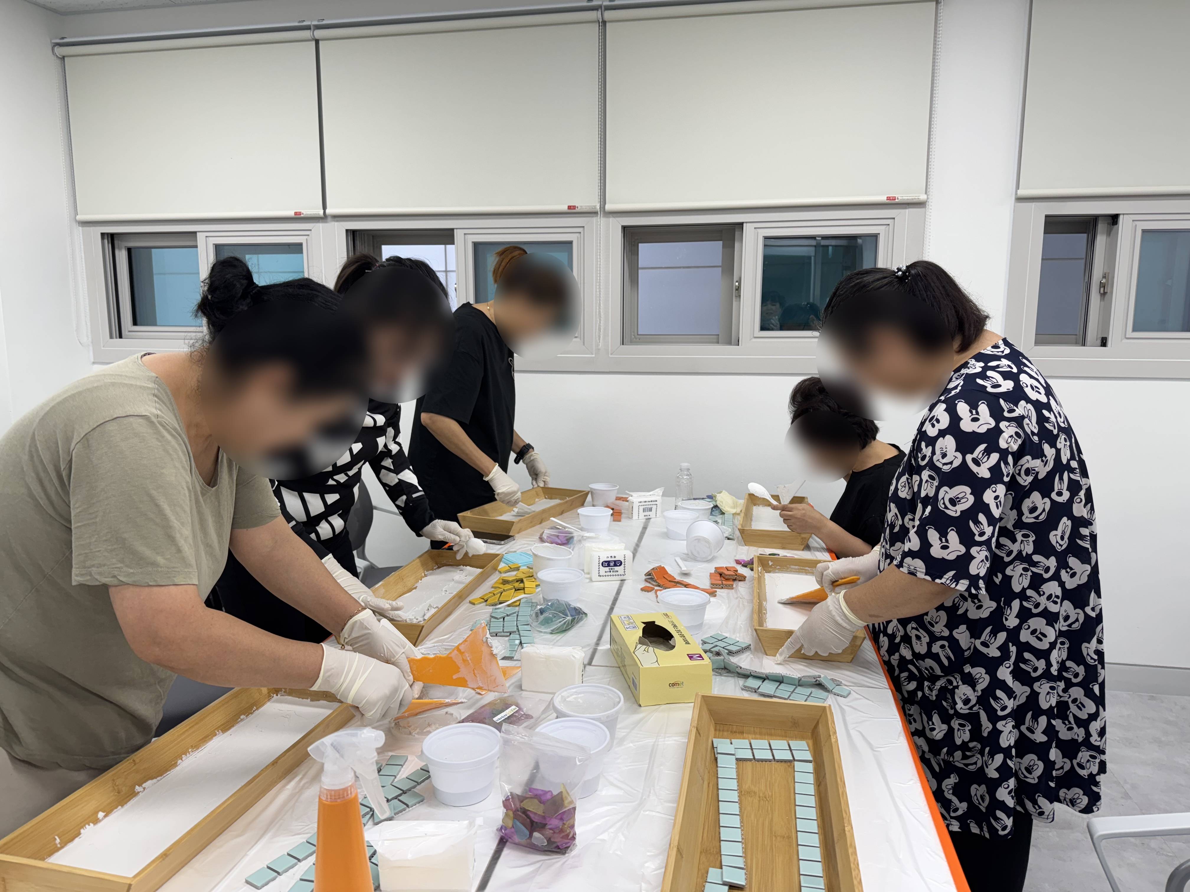 25.10.13_활동사진_손꿈놀이터 3.jpg