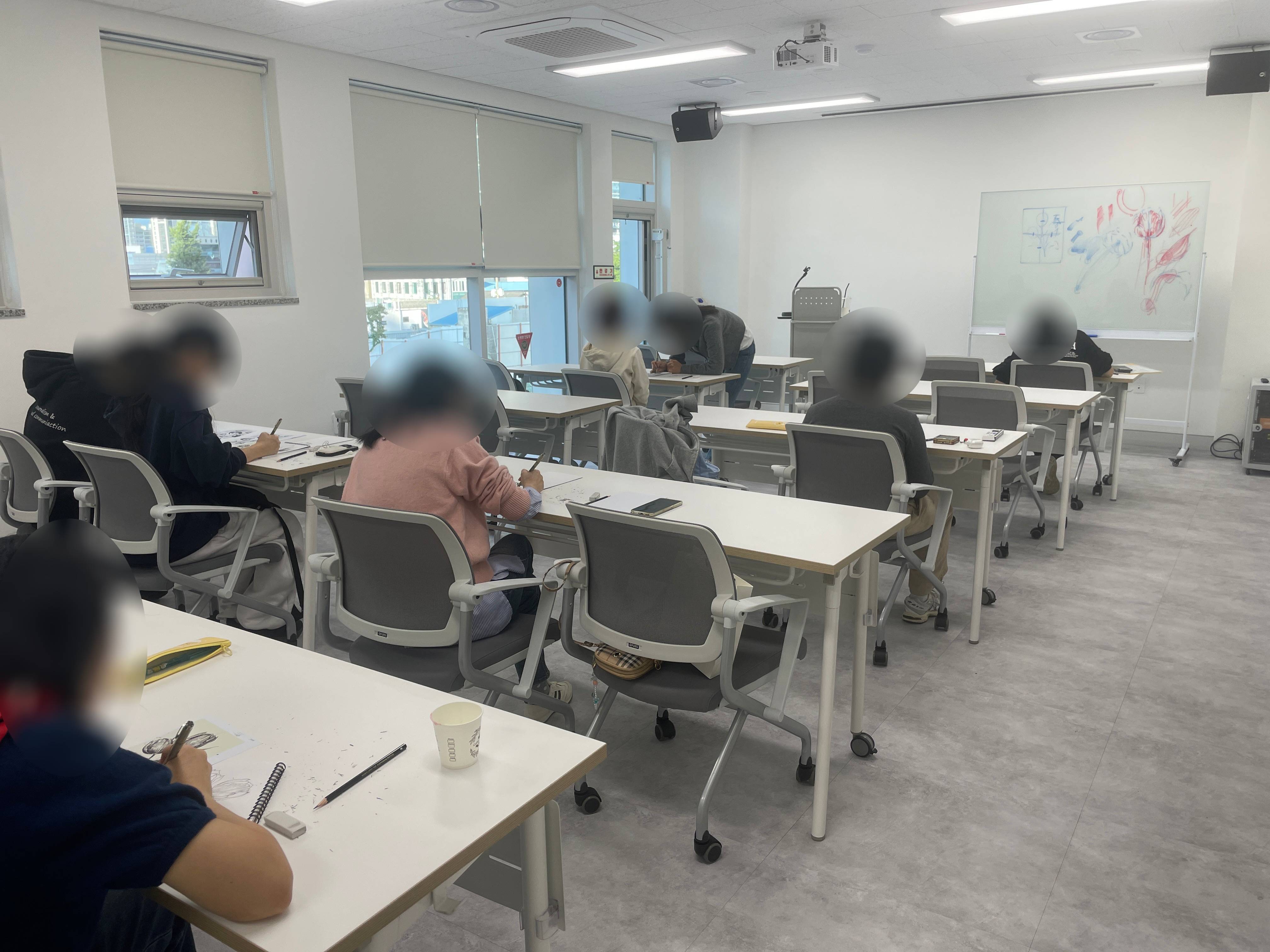 251020 펜드로잉 2회차 활동사진 (3) (1).jpg