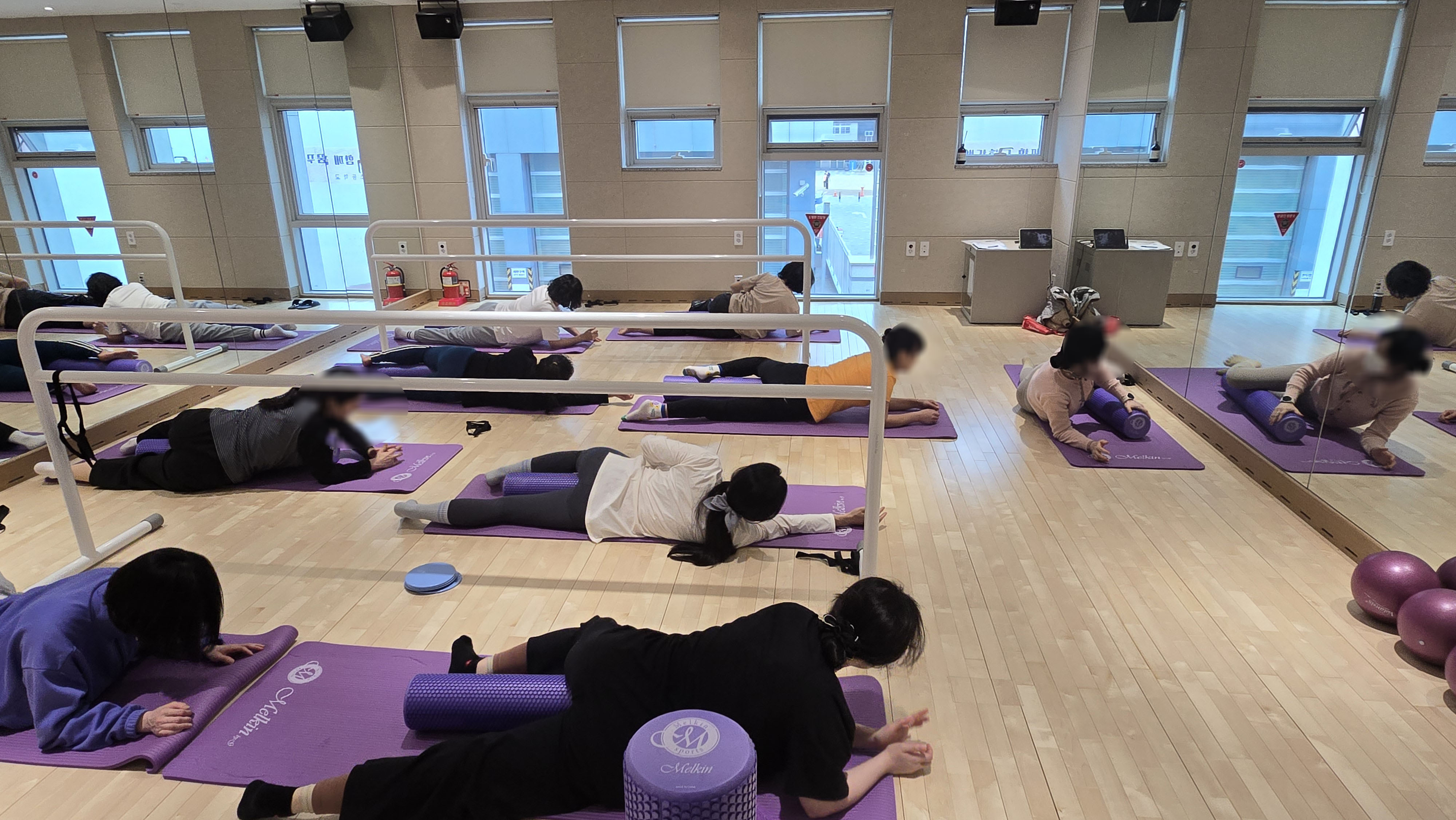 2026.03.18 소도구필라테스 A반 2회차 (4).jpg
